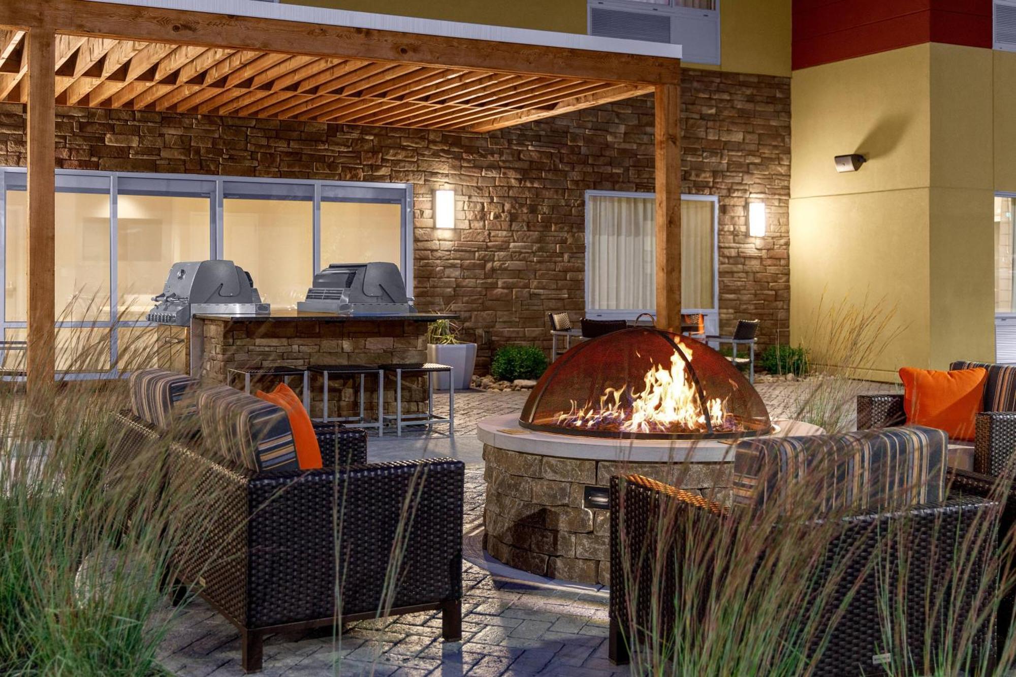 Towneplace Suites Cincinnati فيرفيلد المظهر الخارجي الصورة